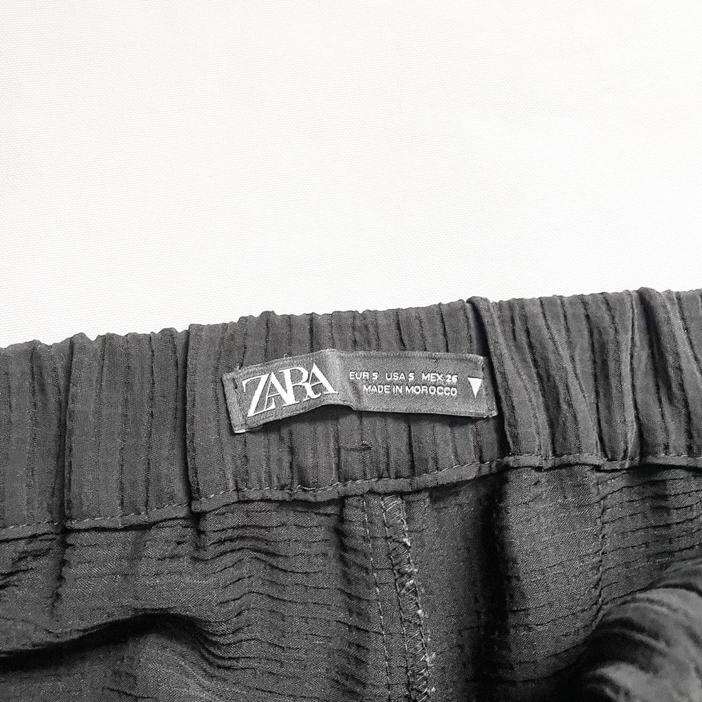 Zara Split Hem Textured Flare Trousers Size Small - Picture 4 of 5